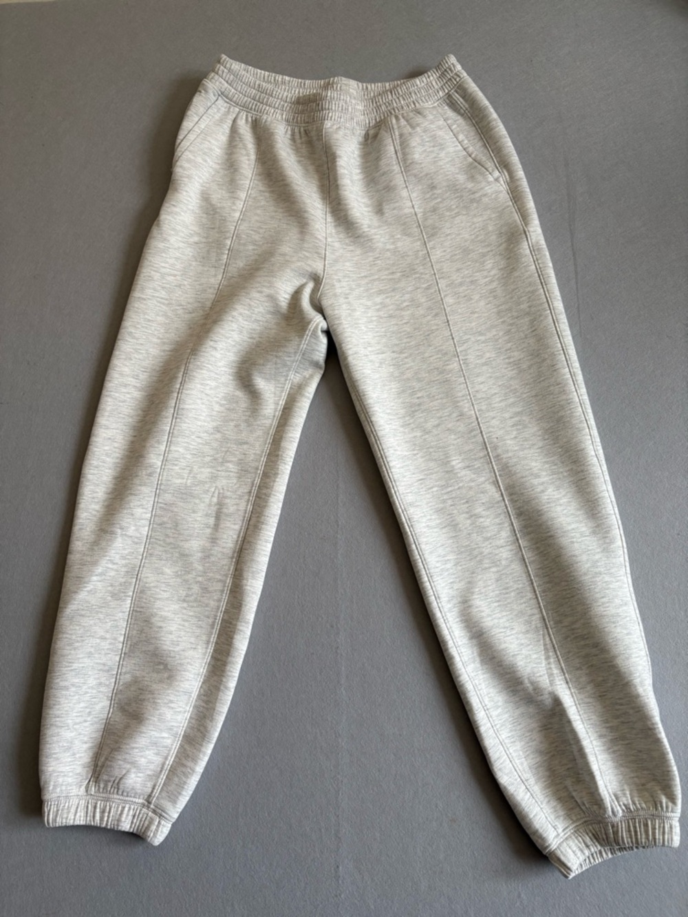 Abercrombie & Fitch YPB neoKNIT Light Heather Gray Sweatpants sz M - Picture 2 of 8